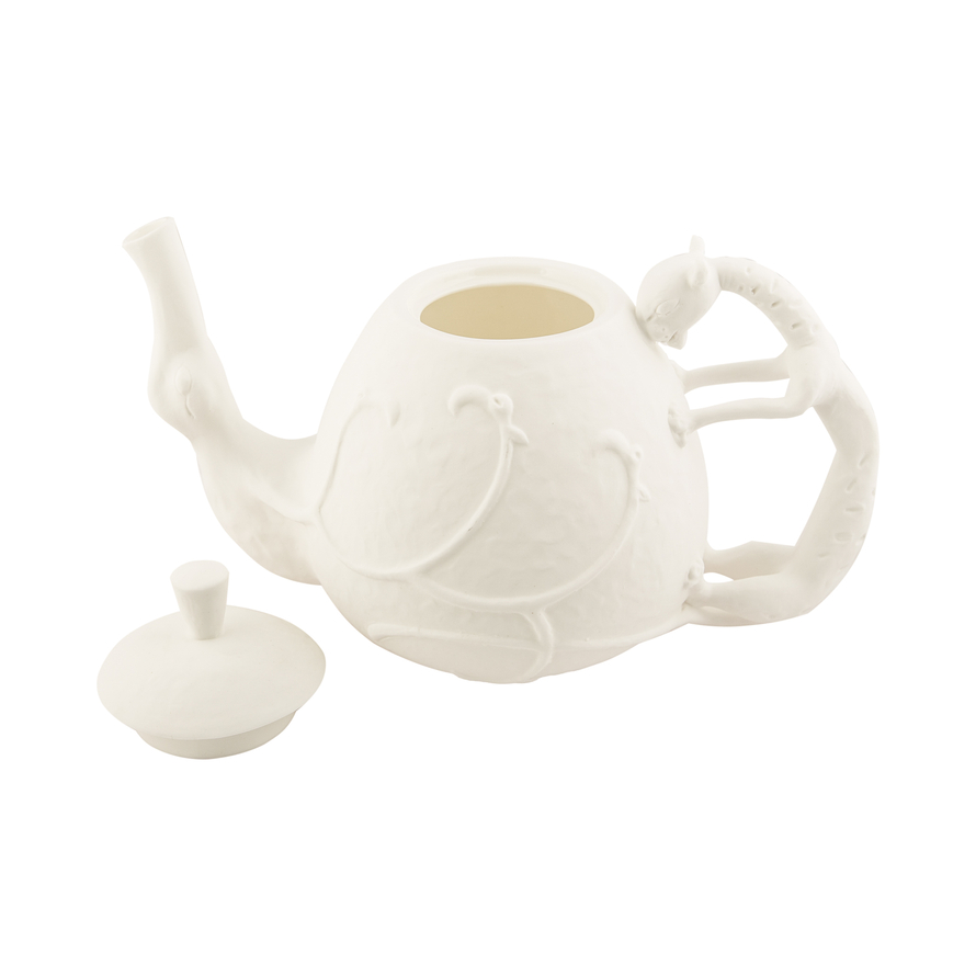 Чайник белый