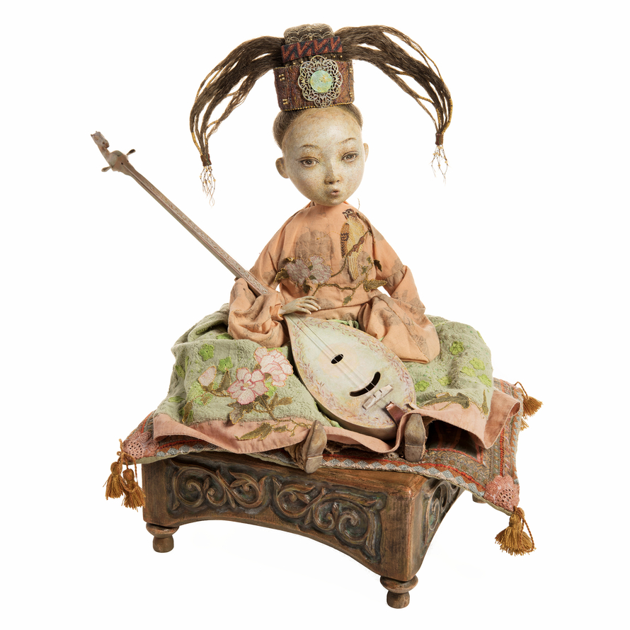 Девушка с моринхуром